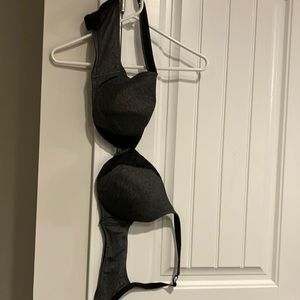 Black and gray size 44C bra CACIQUE
